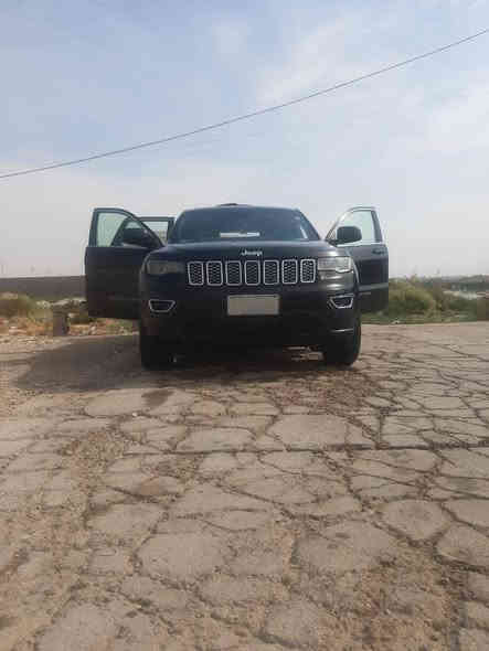 موديل ٢٠١٧
حادث جاملغ امامي يمنه ماشيه 290 رقم جديد وسنويه جديده بسمي
جاهزه صدر ومحرك وتخم تاير السياره مابيها نقص لو برغي
السعر ٢٢  الف دولار بيه مجال بسيط للشراي مكانه الرمادي شارع المعارض معرض حجي عارف العسافي رقم صاحب السياره *********** مكلف بل نشر
