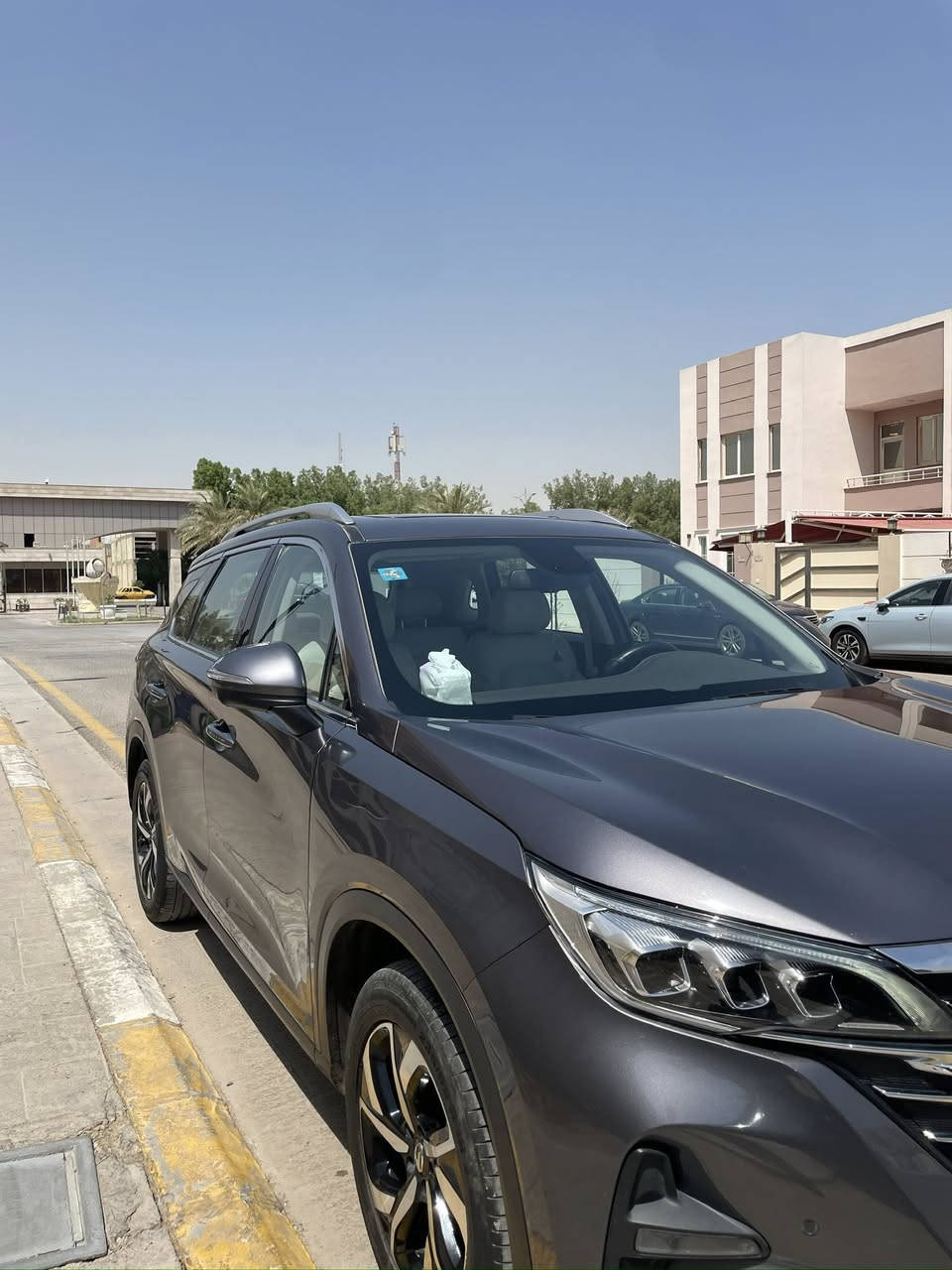 للبيع
GAC5

موديل 2024
لون رصاصي مميز
محرك 1.5 تيربو اقتصادي وقوي
شاشة كبيرة + كاميرا + حساسات
تشغيل بصمة
مقاعد جلد
سيارة نظيفة جداً وحالة ممتازة

السيارة فول مواصفات

للاستفسار والمراسلة على الخاص أو الاتصال
***********
