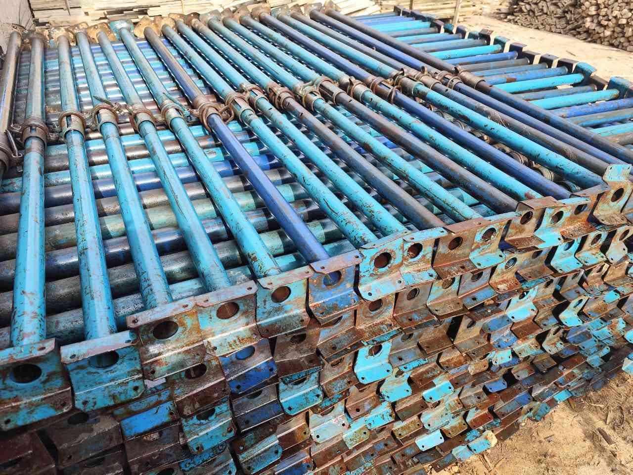 سلام عليكم جكات للبيع العنوان بابل الرقم 
***********
