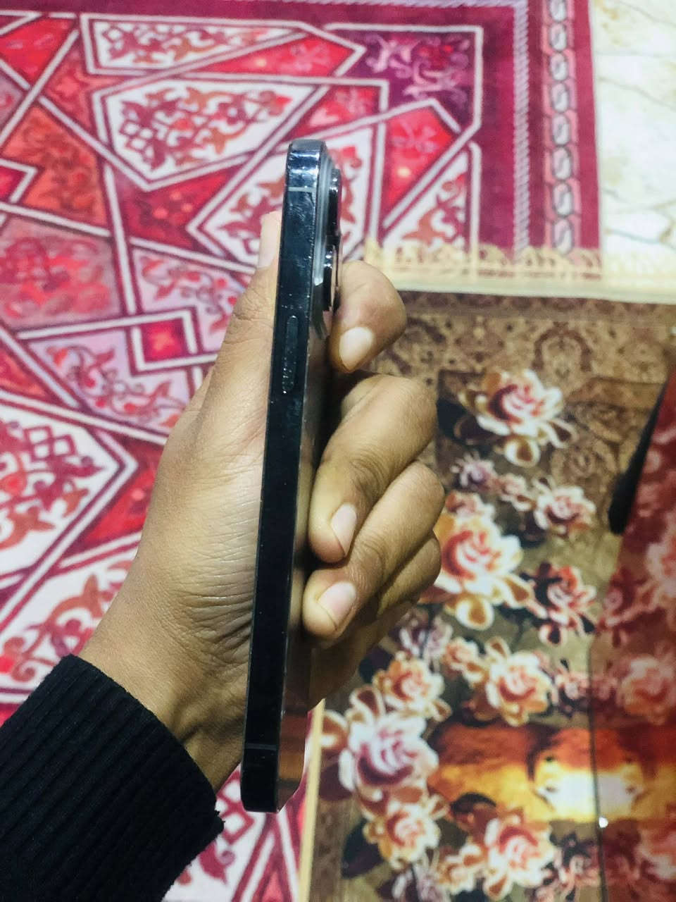 السلام عليكم ايفون ١٤برو ماكس ذاكره ٥١٢شرق اوسط مبدل بطاريه من شركه ابل وتقره شرط الفحص والضهر مفطور والباقي مكفول السعر 650 وبي مجال شي قليل مكان الحله***********
