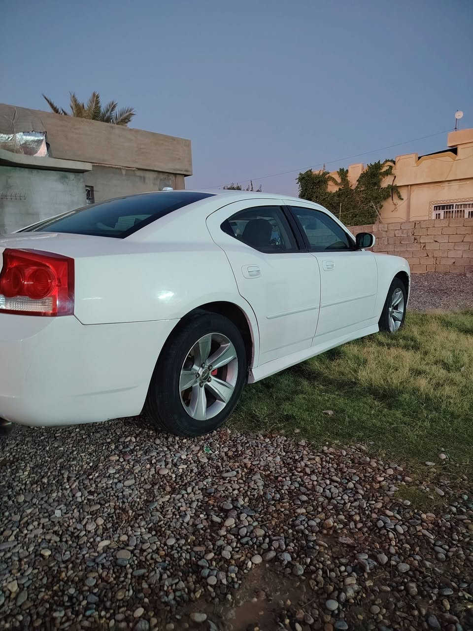سلام عليكم جاجر موديل 2009 باقي تفاصيل اتصل وتدلل ***********
