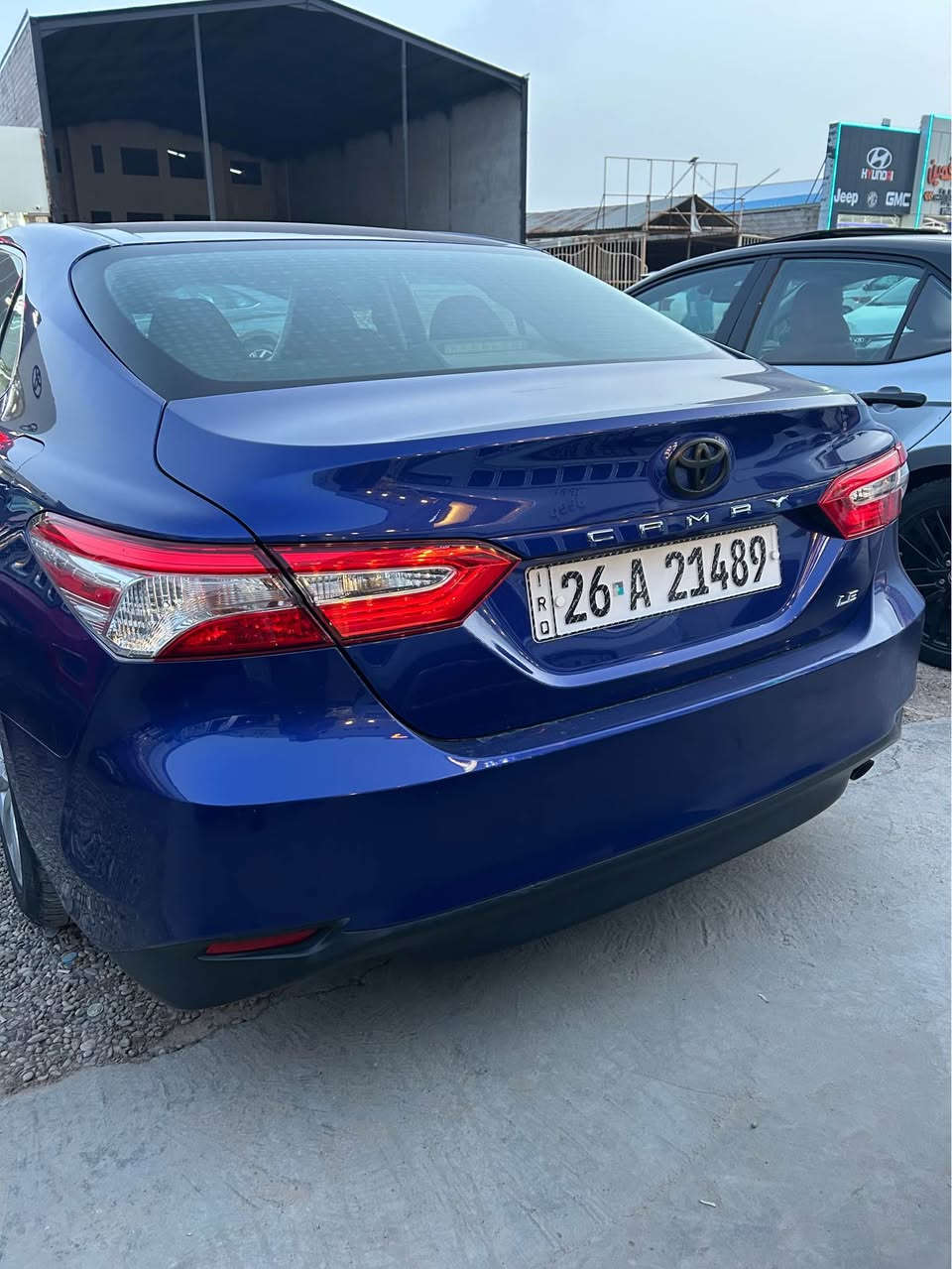 السلام عليكم 
كامري LE وارد كندي موديل ٢٠١٨ 
رقم دولي بسمنه السياره
ماشيه ١١٨ السياره حلوه وجاهزه 
الضرر شرط بس البنيد بدون دواخل بدون رصعات 
جاهزه السياره تخم تاير صدر امامي خلفي 
شرط كير ومحرك ما مفتوح برغي 
مكان السياره تكريت 
السعر ١٧٢ 
رقم الهاتف 
*********** تكريت, صلاح الدين
