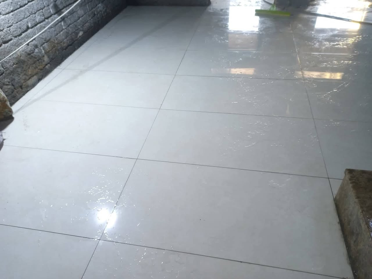 اصطه ارضيات كاشي مرمر بورسلين من الموصل اشتغل موصل بغدادتكريت كركوك ابات موقع العمل رقمي ***********بي واتساب
