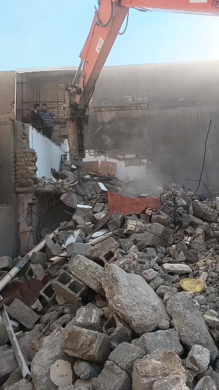 مستعدون لتفليش الدور داخل ديالى ***********
