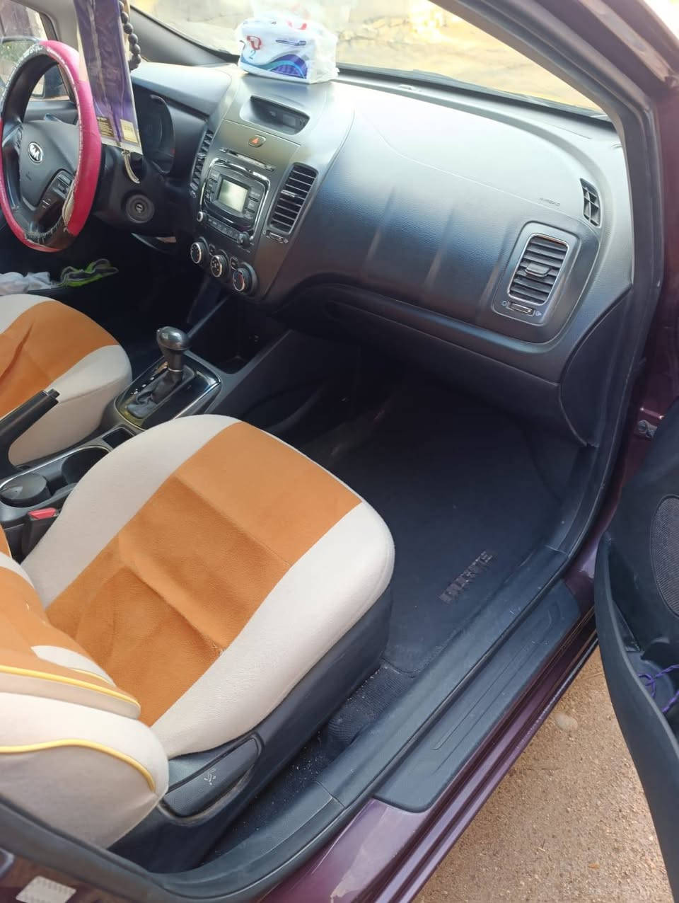 السلام عليكم
فورتي موديل 2017 امريكي محرك 2000 دوش 
حره مثنى حادث خفيف سياره جاهزه 
مكاني السماوة ***********
اترهم اذ مقدمه زينه ولباقي اقصاد
