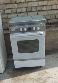 طباخ مصري • شغال • عين تحتاج تنظيف