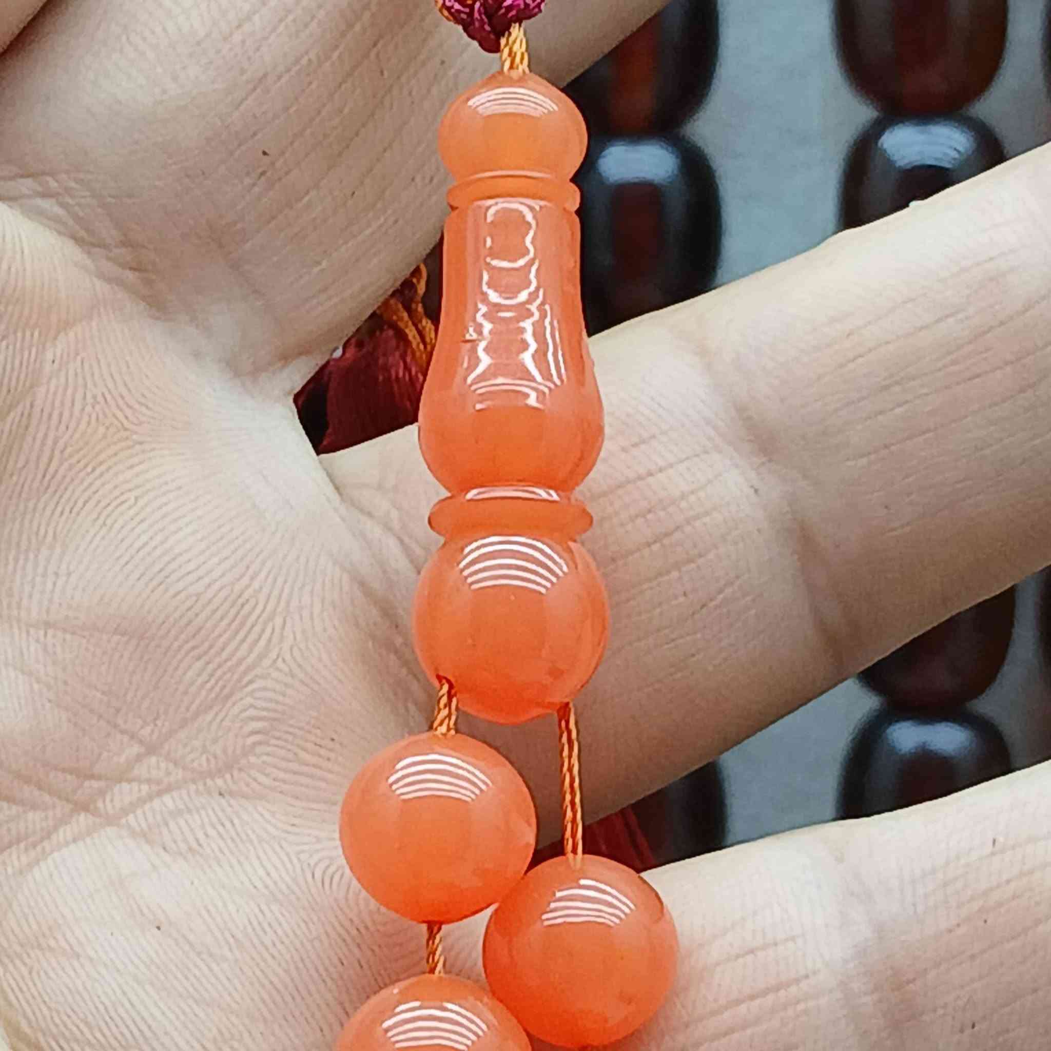 📿 جميل جداً
القياس: 10 ملم.
​العدد: 51 حبة.
​العنوان: العراق - بغداد.
​رقم الهاتف: ***********
​📥 للمهتمين: يرجى المراسلة على الخاص
