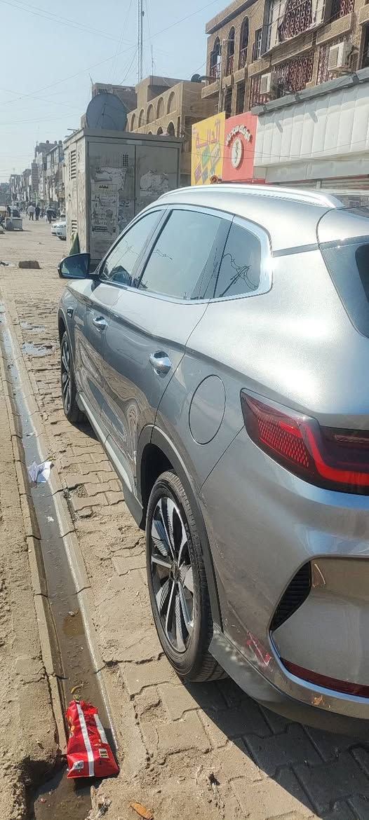 سلام عليكم عندي بي واي دي سونك ابلاص فول الفول مكفوله فقط رصعه بلنيد فقط وحده كفاله عامه ماشيه 3500 تقريبأ رقم بغداد بسمي مكاني بغداد تلفون *********** يوجد واتساب سعر 30 مليون 300 مجال بسيط
