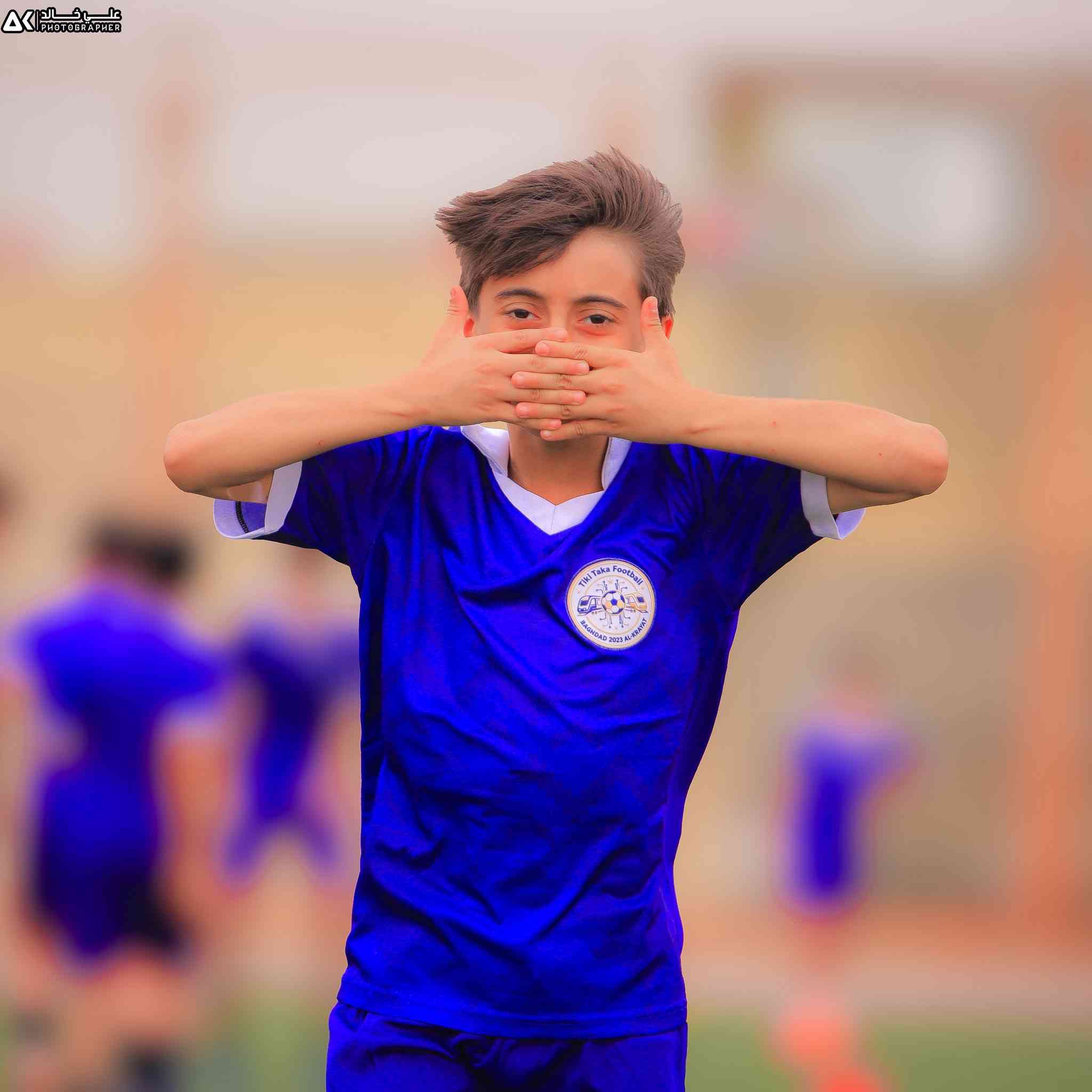 �🔥 بدايه الفرع الجديد 🔥🚂

صور من مران لاعبي اكاديميه تيكي تاكا التي تمثل نادي  في دوري نجوم العراق، ضمن اول وحده تدريبيه لفرعنا الجديد في ملعب منتدى البنوك وسط اجواء حماسيه وممتعه وحضور مميز من لاعبينا الابطال 💪⚽

لا تفوت الفرصه وابدأ رحلتك نحو التطور والنجوميه معنا ✨

📞 للاستفسار والتسجيل
مراسله الصفحه
او الاتصال على : ***********

🗓 ايام واوقات التمارين
📍 فرع البنوك

🔹 الثلاثاء : 5 مساءً الى 7 مساءً
🔹 الخميس : 5 مساءً الى 7 مساءً
🔹 الجمعه : 4 مساءً الى 6 مساءً

اغتنم الفرصه وسجل معنا الان 🚂❤
