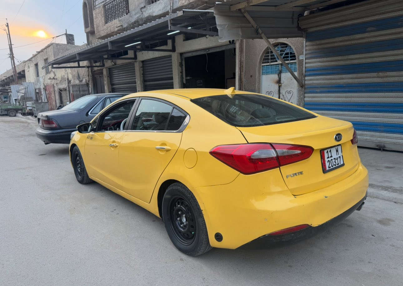 سلام عليكم كيا فورتي 2015 وارد كندي فول مواصفات للاخير بصمه فتحه مري شفط تحكمات شفتات سرعه سونارها مرفق بالمنشور مكاني بغداد باب معضم سعرها 95 وبيها مجال رقمي ***********
