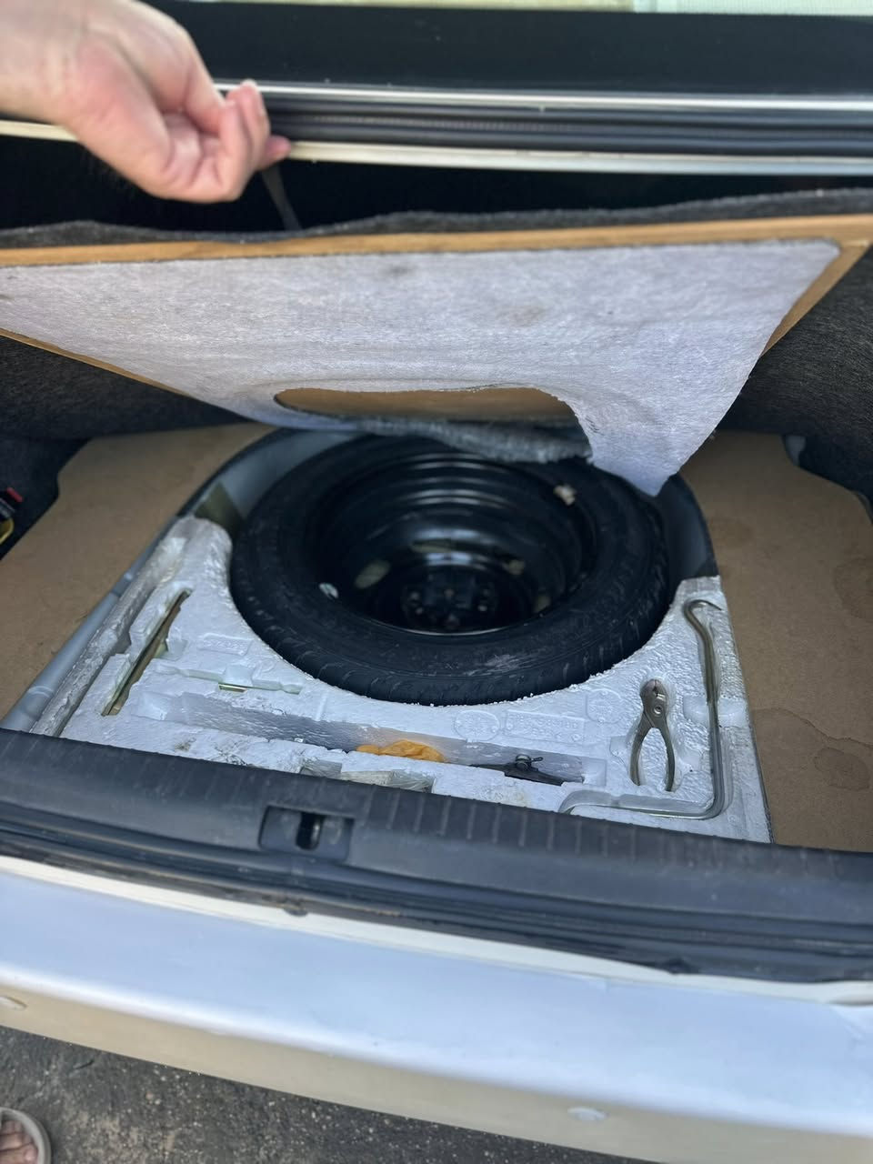 سي كي ٢٠١٣ ماشيه ٤٧ حقيقي ستلام شركه كفاله عامه بسمي السعر ٦٠ وبيها مجال رقم نجف العنوان النجف حيدريه ***********
