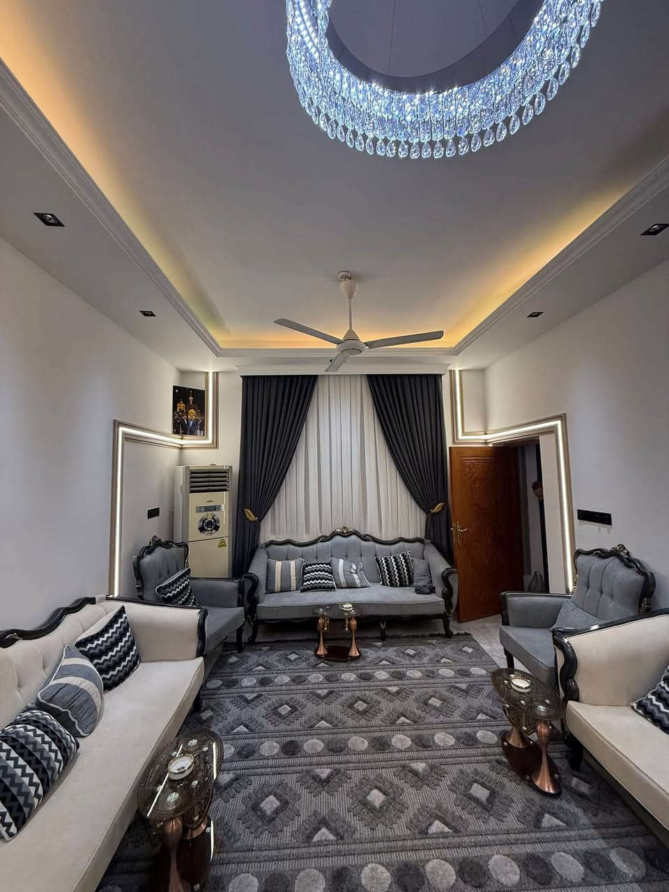 كل ماهو مميز ورائع وجميل 
تصميم وتنفيذ حسب اختيار الزبون 
وأسعار معقولة ومناسبه للجميع 
للاستفسار اكثر
مراسلتنا على الصفحة أو الاتصال

 ***********

                                                              ***********
