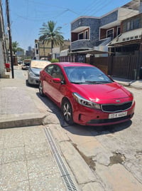 متاح فورتي ١٨ مكينه ٢٠٠٠ دوش كير At المرغوب بحاله جيده بيهه قطعتين صبغ...