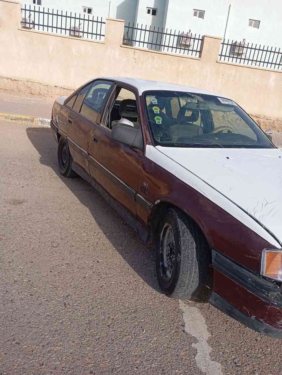 اوميكا موديل 91 رقم انبار الماني 
محركV6
***********
