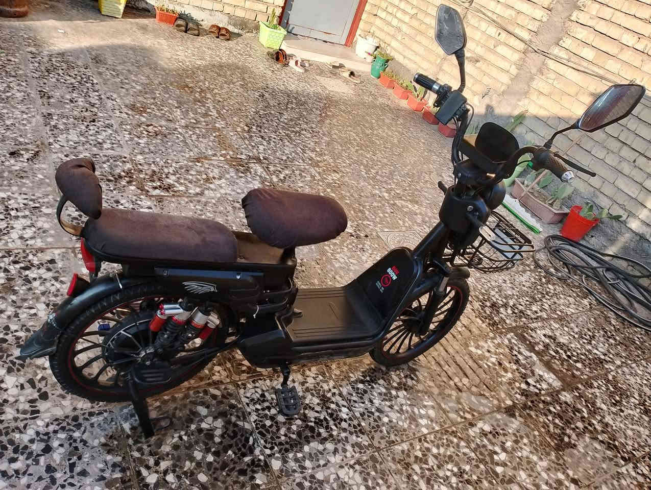 السلام عليكم موطور شحن لبيع موديل 2024السعر 225وبي مجال لشراي يتصل وبي خير تدلل مكاني فلوجه جامع التقوئ ***********
