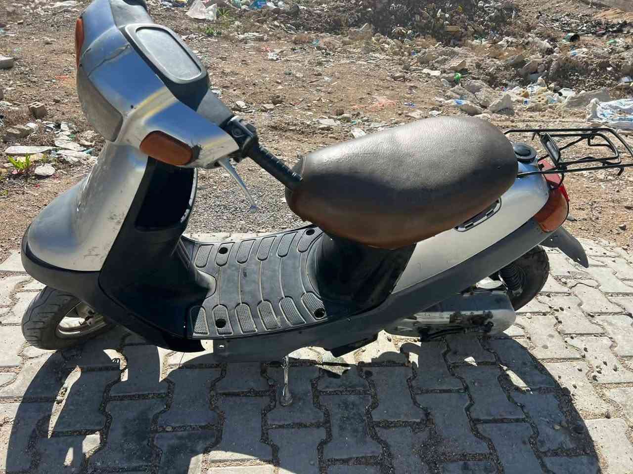 دراجه بطه 60شغاله هندر  كهربائيات شغاله  السعر 275 وبيها مجال شي بصيط  مكاني بغداد ساحه عدن الشراي يتفظل خاص


**إذا كنت صاحب هذا الإعلان وتريد حذفه لأي سبب، رجاءا أرسل رسالة إلى الدعم الفني**