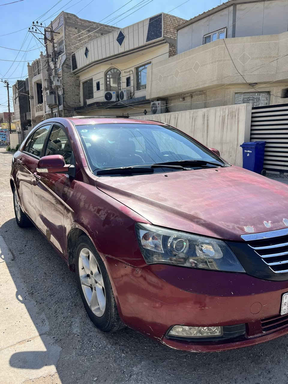 اميكران C7
سيارة تجي وتشوف بعينك وتحكم 

كير ومكينة وراديتر جدد شادهن 

كربائياتها كلها شغالة والسيارة جاهزة

التبريد فقط شحن غاز 

للعلم السيارة منفوضة ميكانيك وكهرباء

موديل 2013

رايدها ب٤٨ وبيها مجال (مراوس حسب القناعة)

***********
