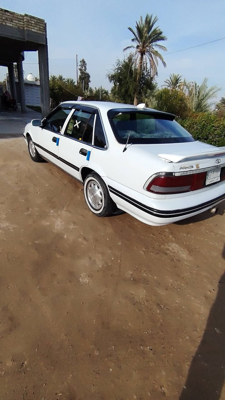 السلام عليكم 
للبيع برنس موديل 1995 رقم بغداد مشروع وطني 
كير ومحرك مكفولات 
كير أوتوماتيك   داخله  صاج  تخم تاير جديد تبريد شغال  مبيه ولا قطره صبغ بلاديه حداديه كير وشواصي مكفولات  جديده  كهربائيات شغاله بسمي تحويل ثاني يوم 
السعر 47 ورقه وبيه مجال حك الجيه  
لانبار الصقلاويه 
***********
