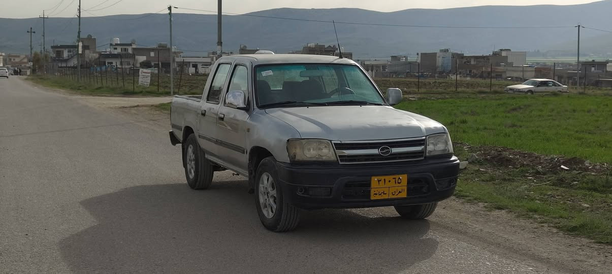 پیکاب ئەدمیڕاڵ مودێل ٢٠٠٦
ژ.م ***********
شوێن سلێمانی نرخی ٣٠گەڵا
مەکینە بەخ
گێڕوو مەکینەی بەشەرت هیچ نوقسانی نیە
ئەکسلی بەشەرت
سەنەوی بەسرچوە وکالە بەناوی خۆمانە بەشەرت تەحویل و وکالە و غرامە دەیفرۆشم
تاغم پێشی تندو تۆڵە بێ مەسرەفە
دەعم و لێدراوی نیە پێش و دواو شانو سەقفی هیچی پێوە نیە السليمانية, العراق
