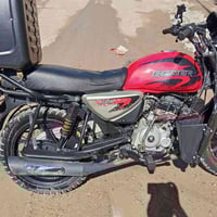 دراجه بوكسر جبلي موديل 2022 جفتته قبل سنتين وهسه بيه تبخير خفيف كهربائ...