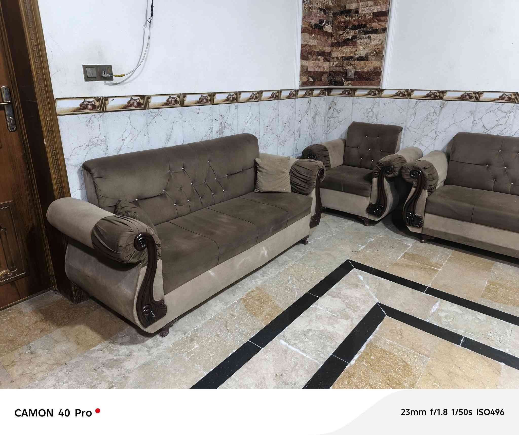 تخم للبيع
سعره 225 مكانه طويريج الحولي اي استفسار اتصلو ع رقم ***********
