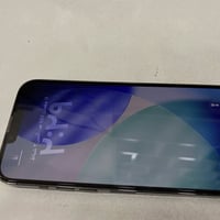 13 pro max جهاز نضيف بمعنى  لكلمة   السعر 660الف  بطارية 88 ذاكره 256 ...