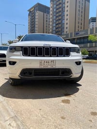 جيب لمتد بلص ٢٠١٨ خليجي بيها صبغ بالجاملغ الخلفي مثل ما موضح بالسونار ...