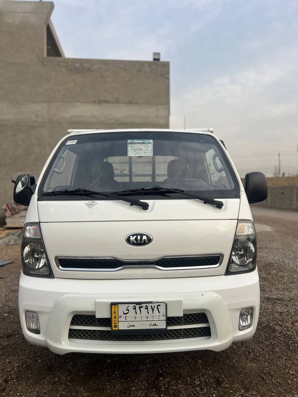 ‏سلام عليكم 
‏كيا مسكر موديل 19 
‏ السيارة باسمي تحويل ثاني يوم 
‏بدون حجر العنوان بغداد ***********
