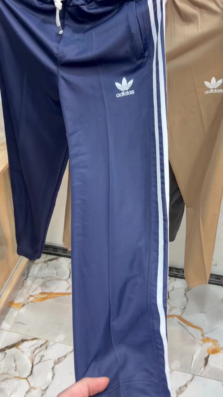 الاسعار بلاش بلاش 🔥🔥 متوفر بجامه رياضيه حلوه مريحه ب لبس جمله الجمله فقط متوفر بيه 6 الوان سعر درزن فقط 60 بلاش بلاش


**إذا كنت صاحب هذا الإعلان وتريد حذفه لأي سبب، رجاءا أرسل رسالة إلى الدعم الفني**