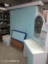 غرفة نوم • للبيع