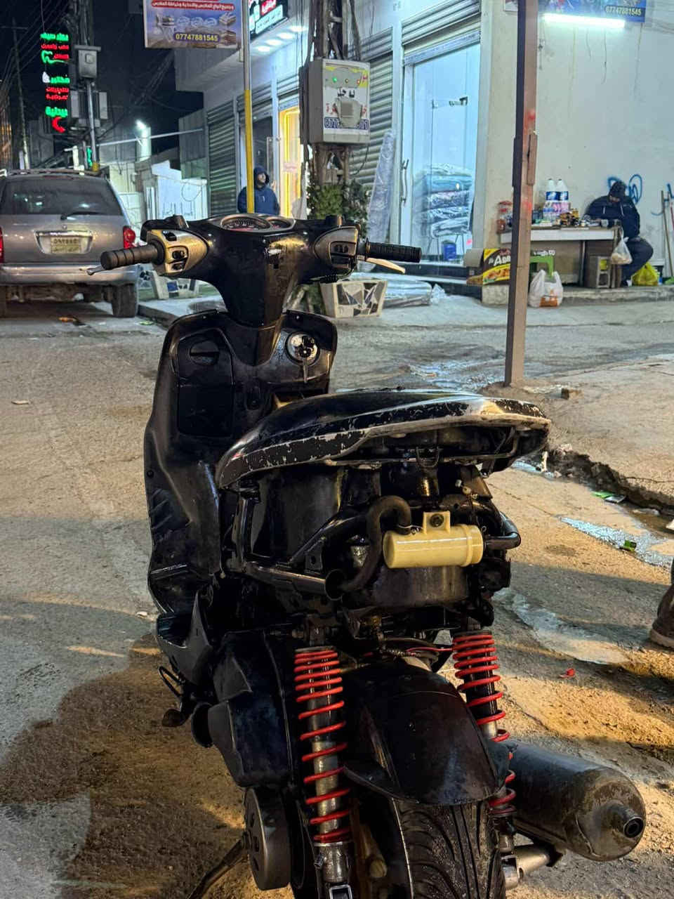 السلام عليكم سكنس نثيه دراجه حلوه مال شغل ما توكف نكره درجه بكل وقت سلف شغال اي نقص مابيه بس كلج أمامي شويه تعبان مستعجل عل بيعته السعر 175قفل لاحد يعاملني ابد قفله مكاني شهداء البياع الرقم ***********
