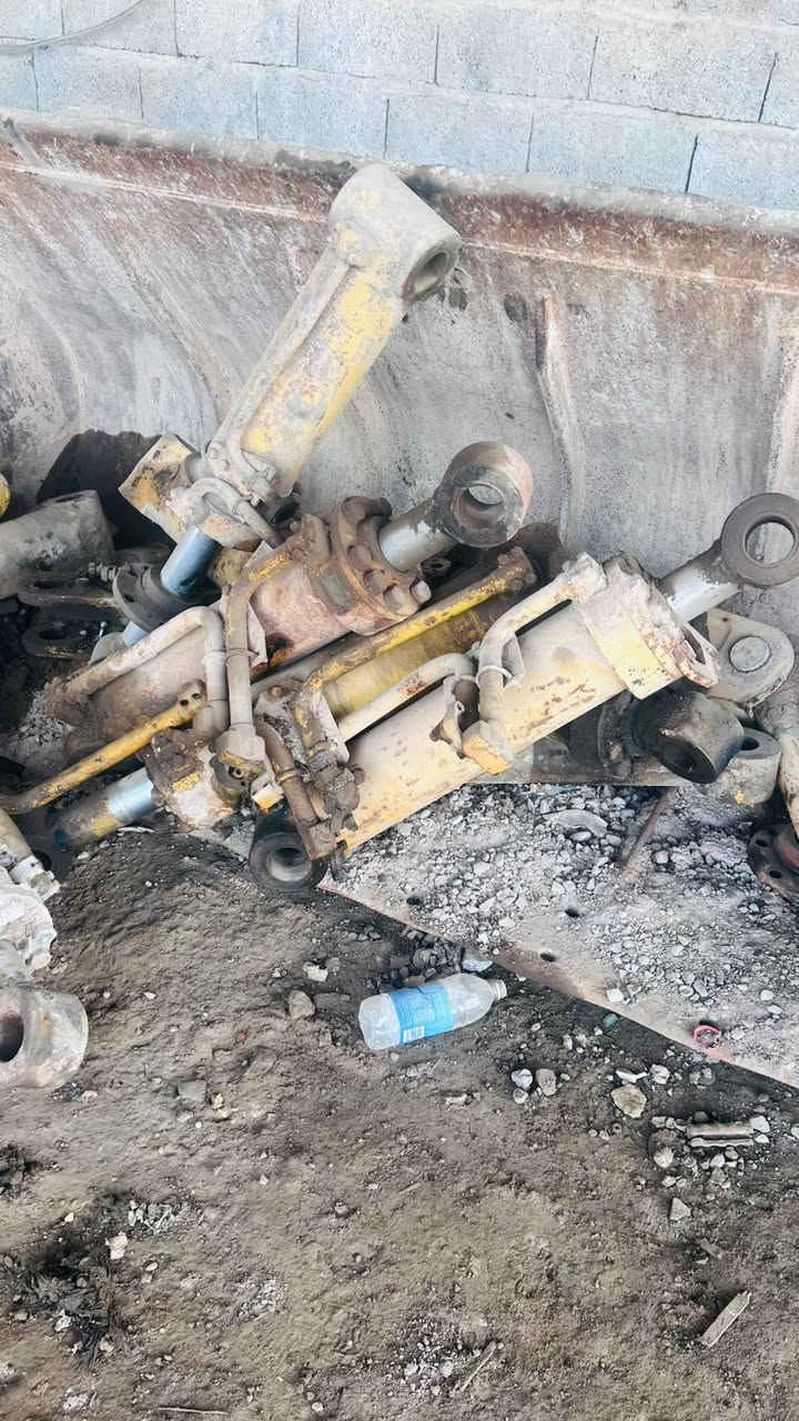 سلام عليكم غراض شفل زت 85 كير كترول جكات تكعيد مكان بغداد تفاصيل  (   ***********  )
