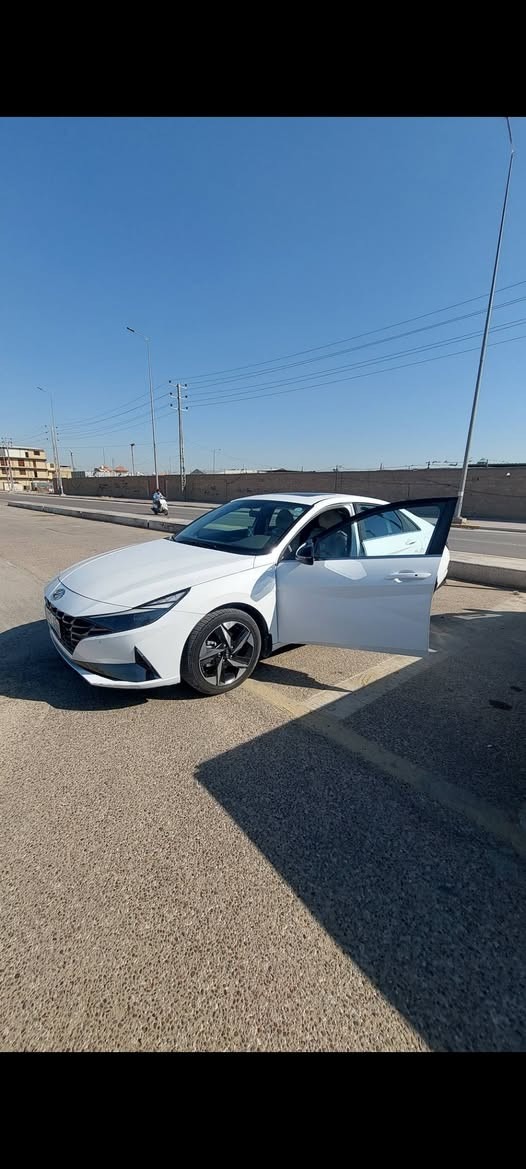 هونداي ألنتره
موديل 2023
رقم أربيل الجديد بسمي 
السياره كلش جديده
مكفوله عده بارد كد شبر 
بالجملغ وبيها سونار
توني ماخذه 
الموصفات 
محرك 2000
الكير اي تي 
فتحه سقف 
بصمه أبواب 
تشغيل عن بعد 
بك ليت خلفي متصل
لد أمامي
ويلكب كروم بلاد
مري شفط
تشغيل عن بعد
ماشيه 65
السعر 160 وبيها مجال بسيط 
عنواني كربلاء
***********
