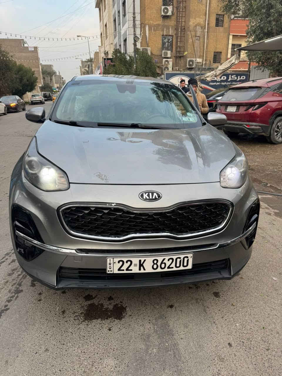 السلام عليكم سبورتج موديل 2022
وارد امريكي الضرر جاملغ وشويه صار بيها حالوب مال هذيج السنه بس خفيف كلش 
مواصفات اعتياديه
السعر 165$ وبيها مجال 
للاستفسار ‭0773 755 8553‬
