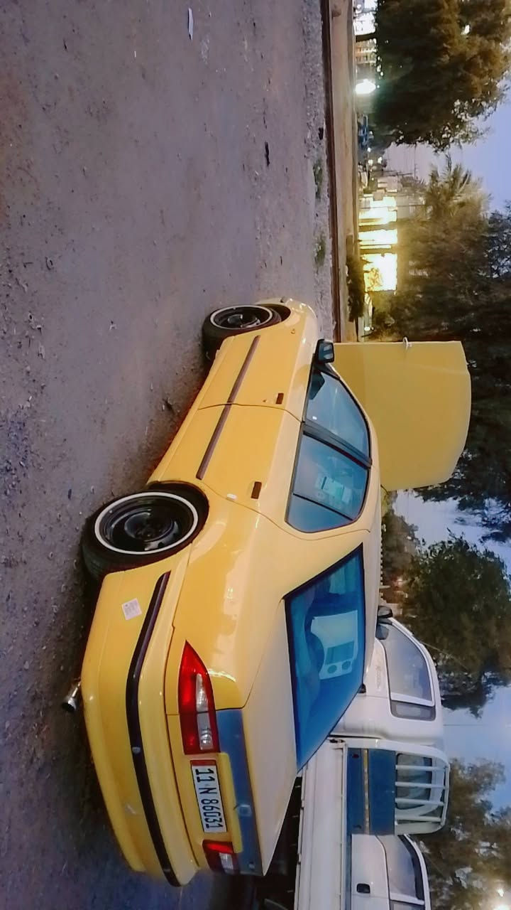 سمند موديل 2012 كرستال  سياره نضيفه وشرط جاهزه من كل شي مكينه جديده كير شرط تخم تاير تبريد ثلج لا ضربه ولا صبغ رقم دولي بسمي هزه جديده رقم بغداد شرط التحويل ثاني يوم ترايك للبصره السعر 38 المكان سماوه ***********
