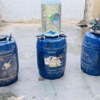 // يوجد نفط ابيض درجة اولى بشرط حصة جديد استلام جديد // سعر القاروة ب ...