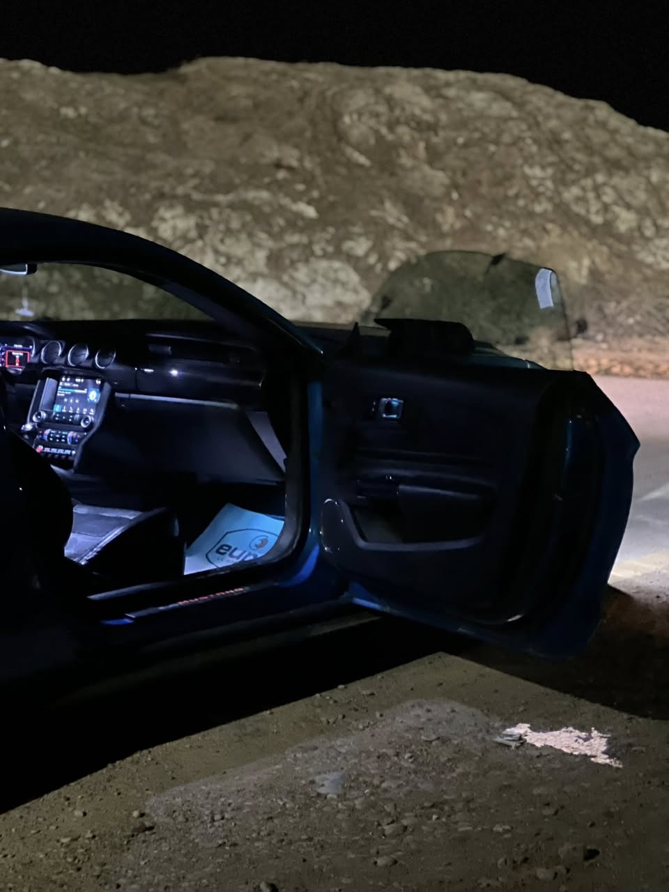 للبيع :
فورد موستنغ 2019 EcoBoost
لون أزرق چويتي مميز
محرك 2300 تيربو
جير أوتوماتيك 10 سرعات

فول مواصفات
Active Exhaust (تحكم بالصوت) بلادي 
مودات قيادة: +Normal - Track – Drag – Sport – Sport
أوضاع ستيرن: Normal – Comfort – Sport
عداد ديجيتال
مانع انزلاق
كشنات جلد
مقاعد خزن ميموري
تدفئة وتبريد مقاعد
هيتر ستيرن
تحكمات ستيرن
LED داخلي بلادي متغير

حادث  بسيط ومرُفق بالمنشور 

السيارة نظيفة وجاهزة للفحص
📍مكان السيارة الكوت

رقمي (***********) 

السعر : (165) وبيهة مجال كلش بسيط
