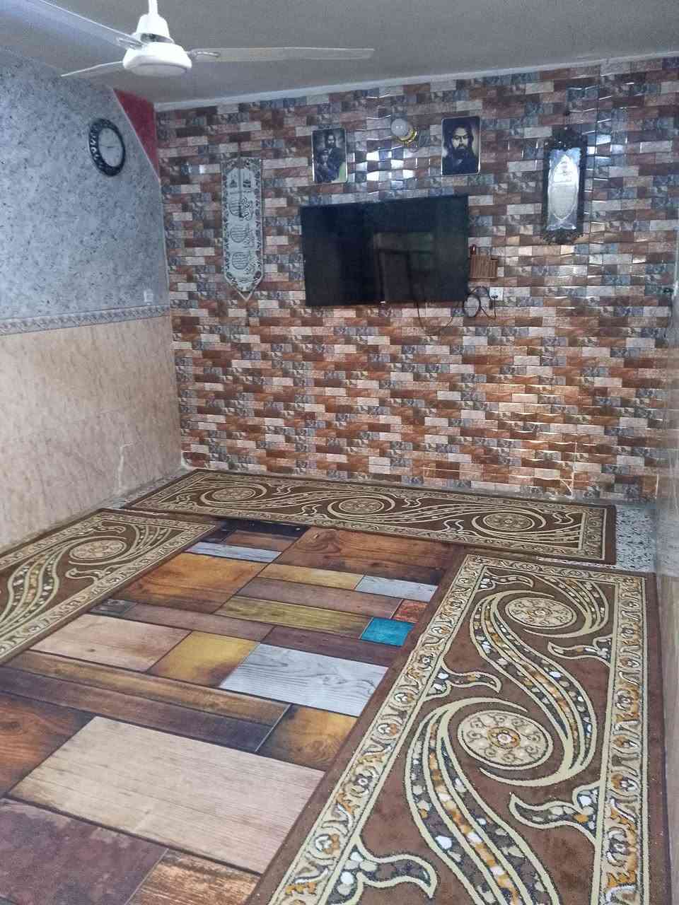 السلام عليكم بيت مساحة 150متر بل الاورفلي عكاده نظيف اللبيع أو مراوس مع 200متر يحتوي على استقبال وصحيات و3غرف نوم و غرفة سندويج كبيرة سند مستقل قريب على شارع العام للاستفسار الاتصال على رقم *********** وبي واتساب
