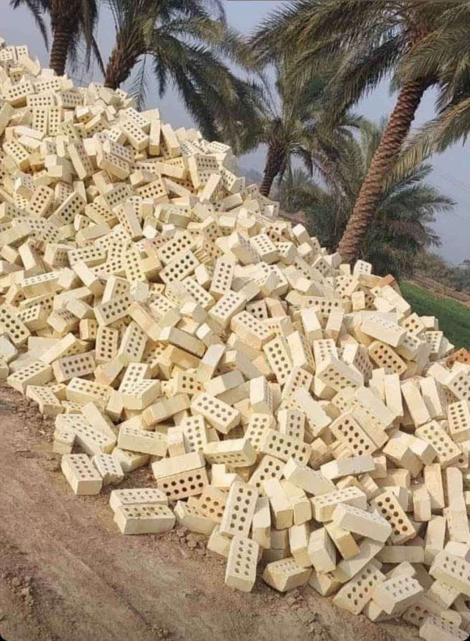 سلام عليكم تم انخفاض أسعار الطابوك انطيني عنوانك ويصل البيتك ***********
