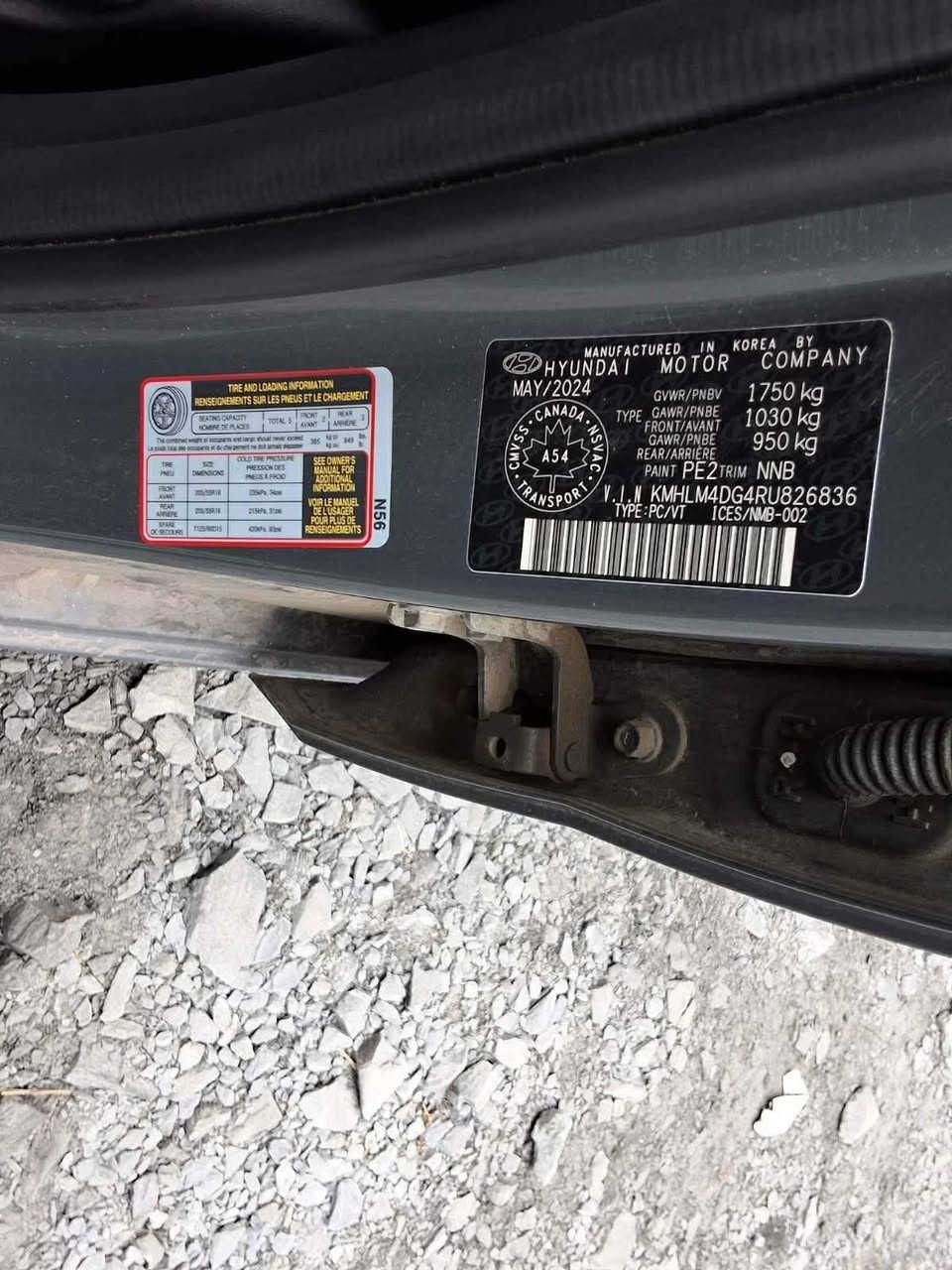 السلام عليكم النترا 2024 وارد حادث موضح بالصور حاليآ السيارة بعمان
ع حادثه السعر 110 
للاستفسار الاتصال ع رقم ***********
او زيارة مقر الشركه البياع شارع الوسط معرض الاصدقاء
