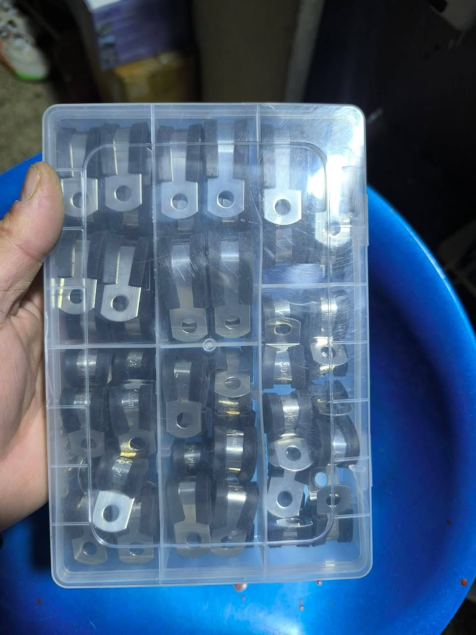 تواصل خاص او واتساب ***********
