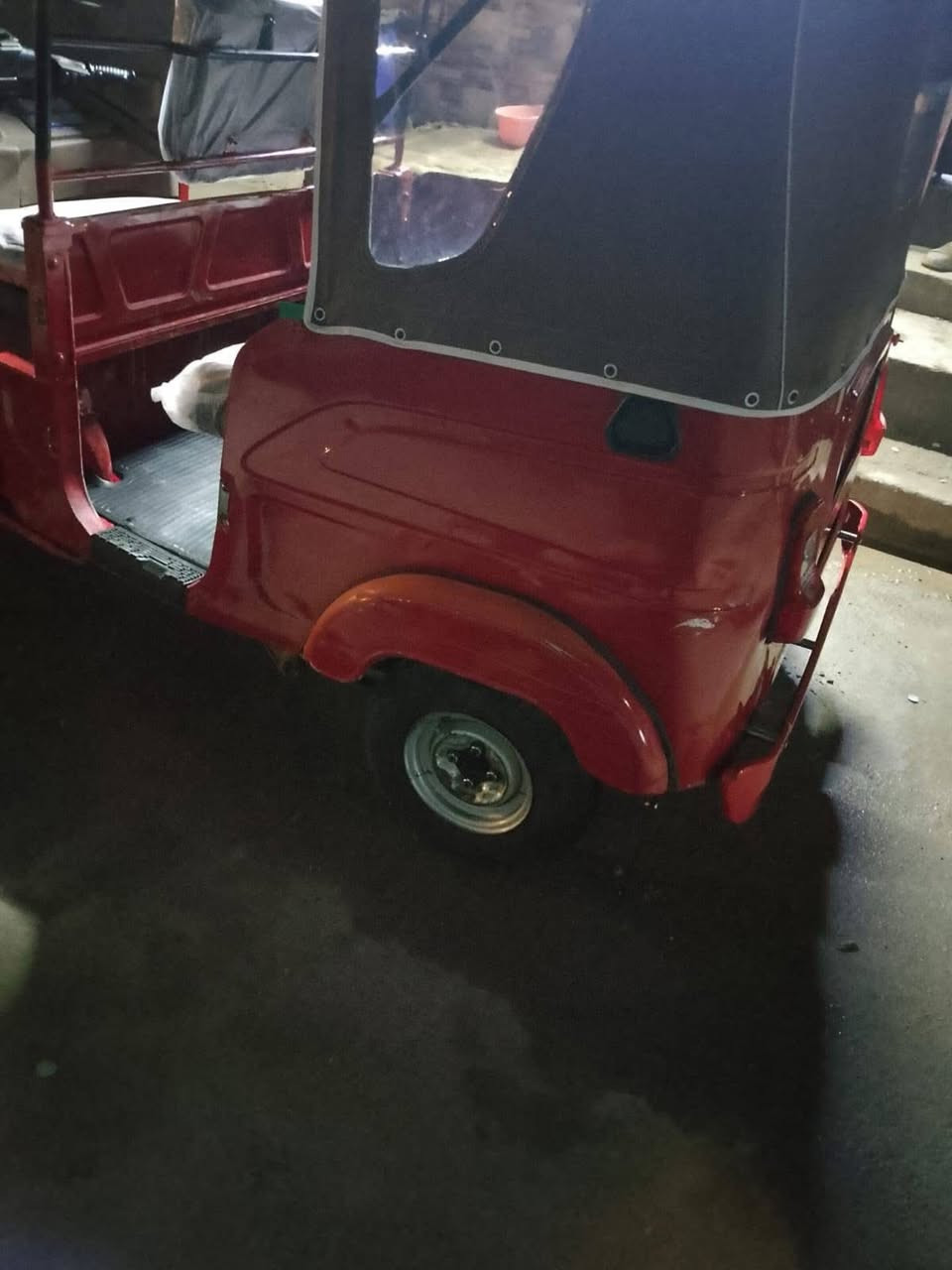 سلام عليكم اخوان تكتك 21 شهر 12 للبيع بكاني بغداد الشعب خابرني وبخدمتك رقم وسنويه نكليزي

***********
