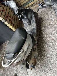 هاي دراجه شغاله وتمشي قيم بل يرضي الله وخذه رقم٠٧٧١٣٧٥٤٠٨٣