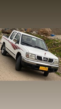نيسان پيكاب • ٢٠٠٢ • نزیك ڕانیە