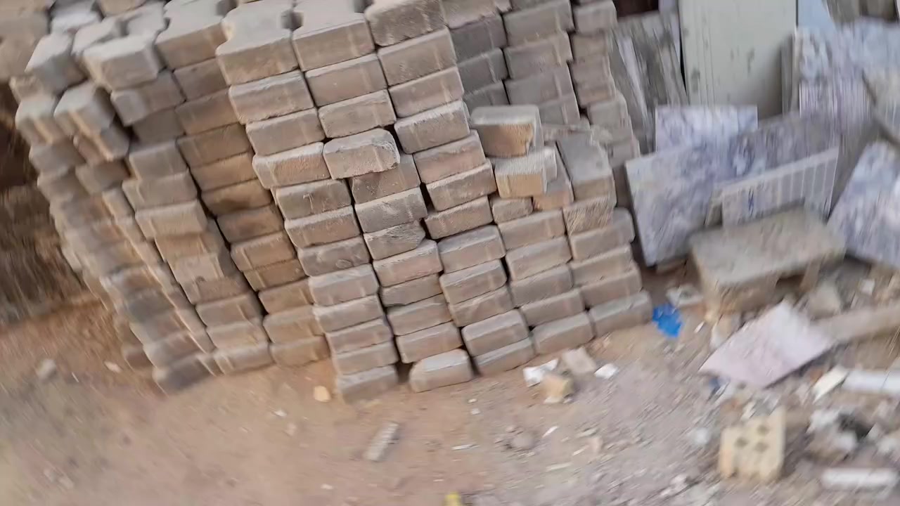 مقرنص مسعمل البيع الف وحده نضيف كوتوصيل داخل كربلاء تصال ع الرقم التالي ***********
