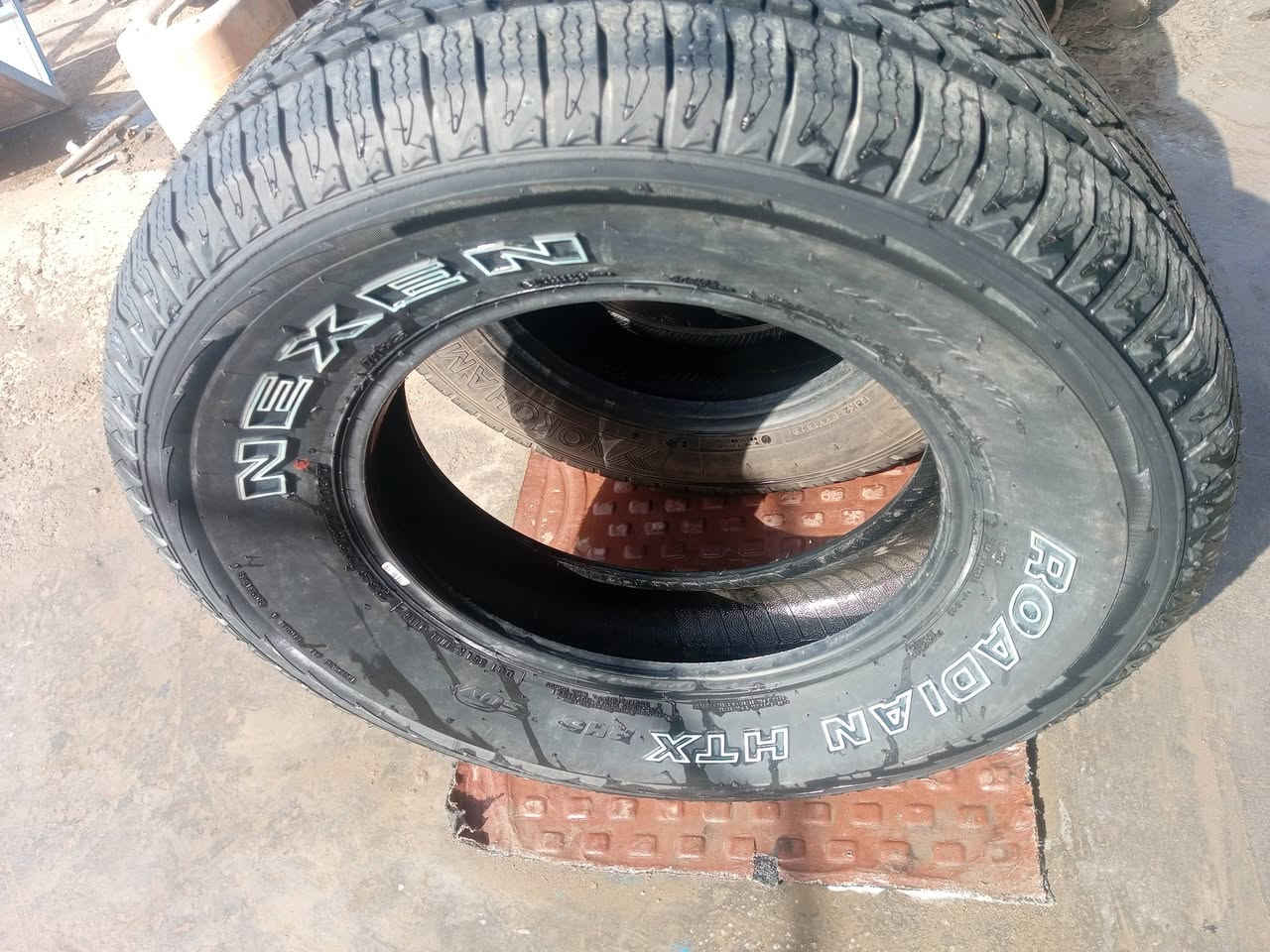 السلام عليكم تاير تك جديد مامجدود نهاءي سعر /75/اف/***********
