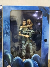 مجسمات مفصلية • NECA • ALIENS نيوت