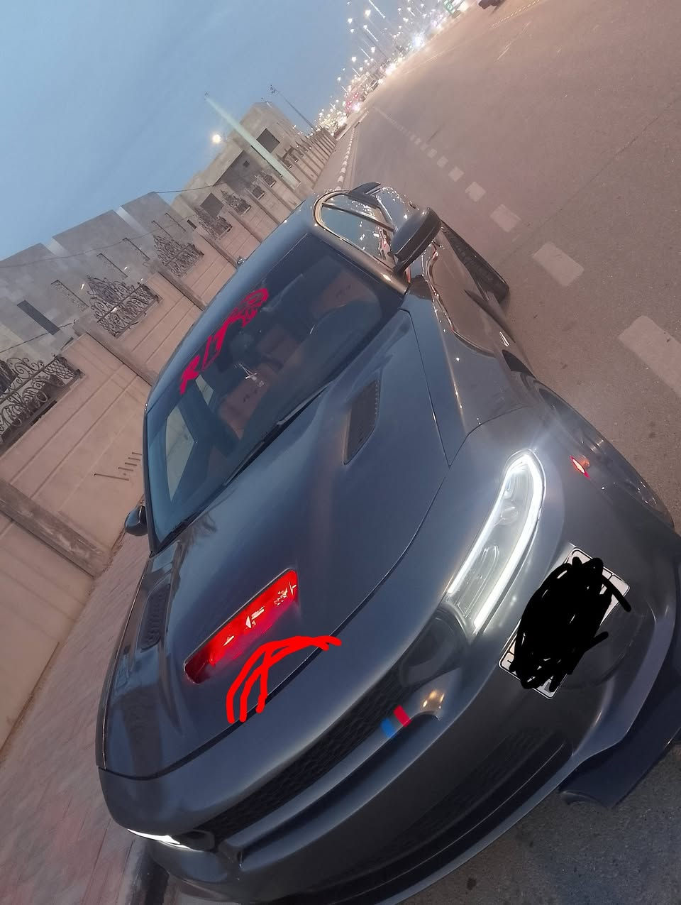 سلام عليكم Rt مديل 18
ماشيه 96
فول عدا فتحة سقف 
حادث موضح بالصوره  شبر بالبنيد 
سياره موجوده في كربلاء 
السعر 200 
للتواصل ***********
رقم السياره بابل
