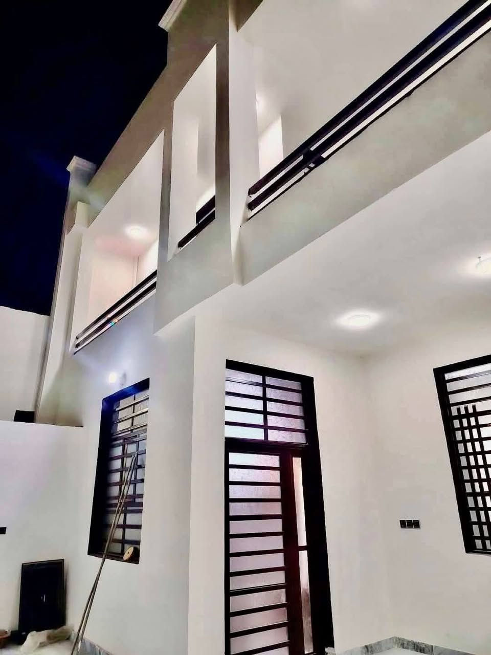 #مكتب_سما_النجف      

نجف مقابل قريت القدير ابشارع المطحنه عامود 282
للتواصل واتس ☎️***********

بيت للبيع200متر بسعر مناسب🤑

✅وجهيه 10 ونزال 20 موقع البيت ملحق قريه الغدير 

✅السايدين الجدد التبليط البيت  يحتوي عله 5 غرف 

✅ارضيه مرمر شغل حديث للغايه وموقع ممتاز سند 

✅25 قرار محكمه البيت كامل محجر وصطح شتايكر 

✅وتشطيب خلاطات وسخان سعره خاص وتدلل 

✅للاستفسار اكثر اتصل او وتساب
✅☎️***********
