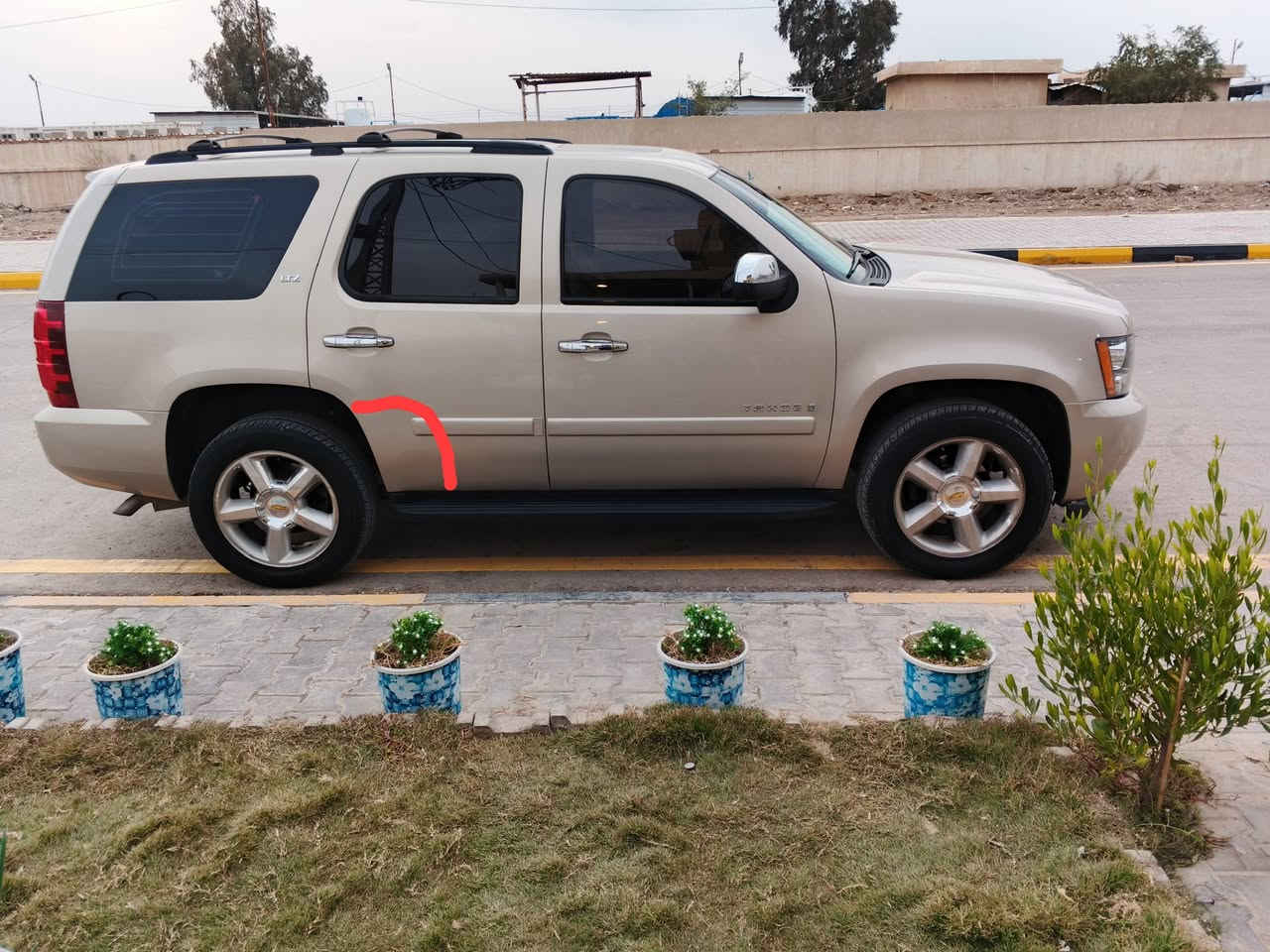 السلام عليكم ادوات ادوات GMC موديل ٢٠٠٩ مكينة كير حدادية جدد تبريد ثلج خير من الله كامرة تخم تاير مكفولة من الكص والفتح مكان واسط ملاحضة السيارة جديدة كلش السعر ٩٥ وبيهة مجال قليل للاستفسار على هذا الرقم ***********.
